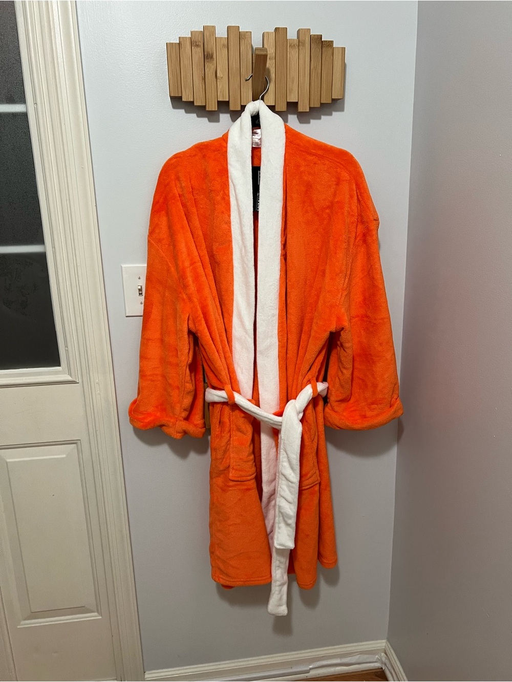 Ron Burgundy Halloween costume - orange, plush robe - pool scene - NWT